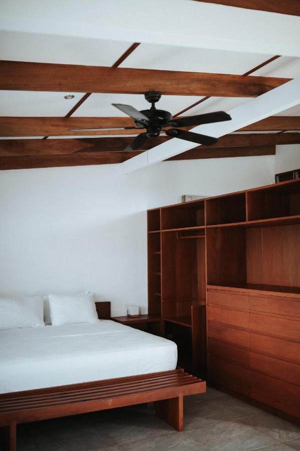 Salvatierra Beachfront Hotel Puerto Coyote Buitenkant foto