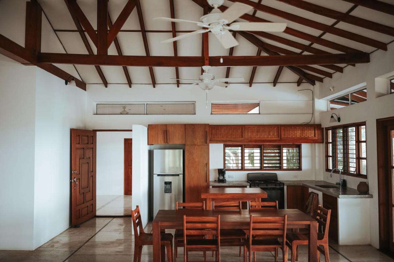 Salvatierra Beachfront Hotel Puerto Coyote Buitenkant foto