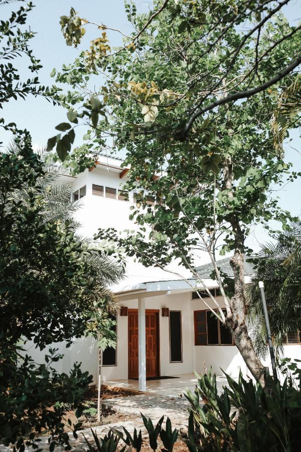 Salvatierra Beachfront Hotel Puerto Coyote Buitenkant foto