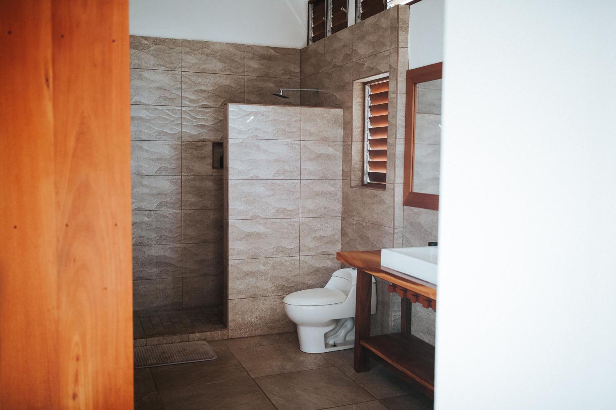 Salvatierra Beachfront Hotel Puerto Coyote Kamer foto